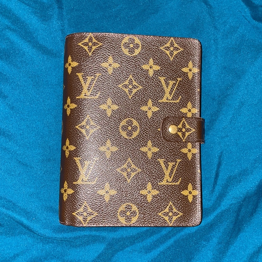 Used LV Agenda MM Monogram